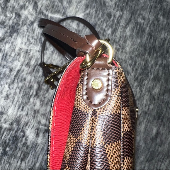 LOUIS VUITTON EBENE DAMIER FAVORITE MM CROSSBODY BAG - Picture 13 of 16